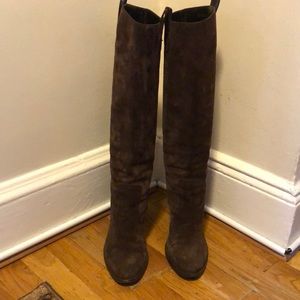 Gucci women’s suede boots